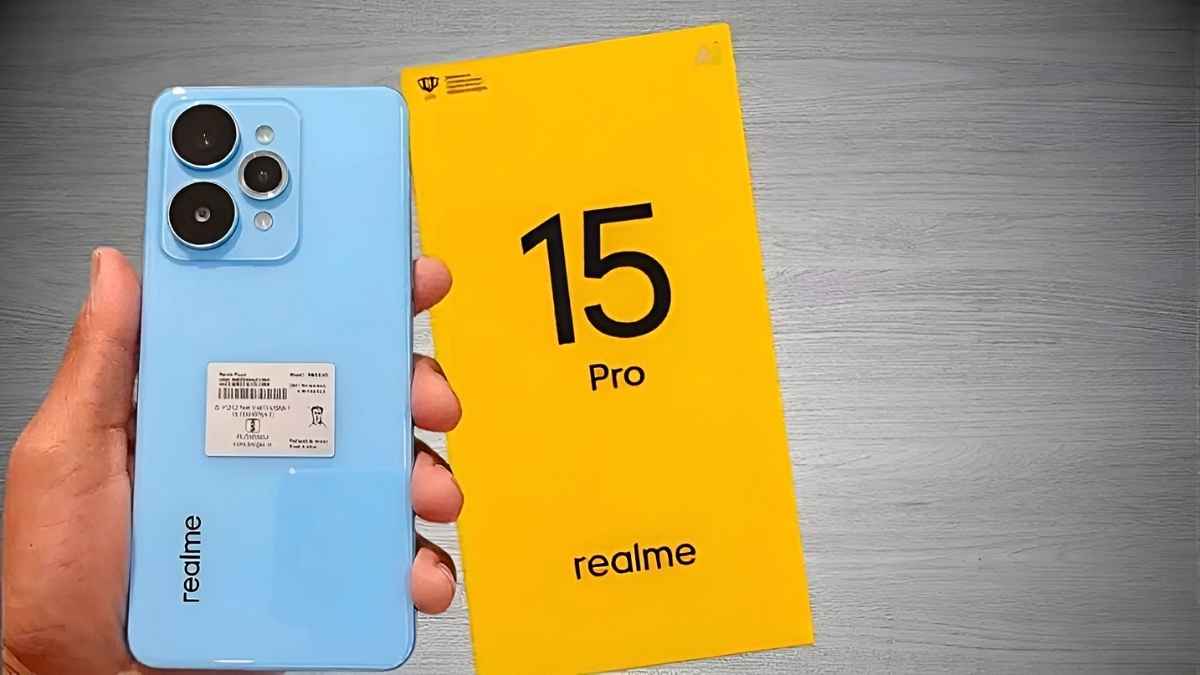 Realme 15 Pro 5G First Look 7000mAh Power 144Hz Display And Smart AI Camera Features